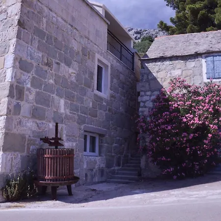 Old Stone House Klaric Apartment Brela Exterior photo