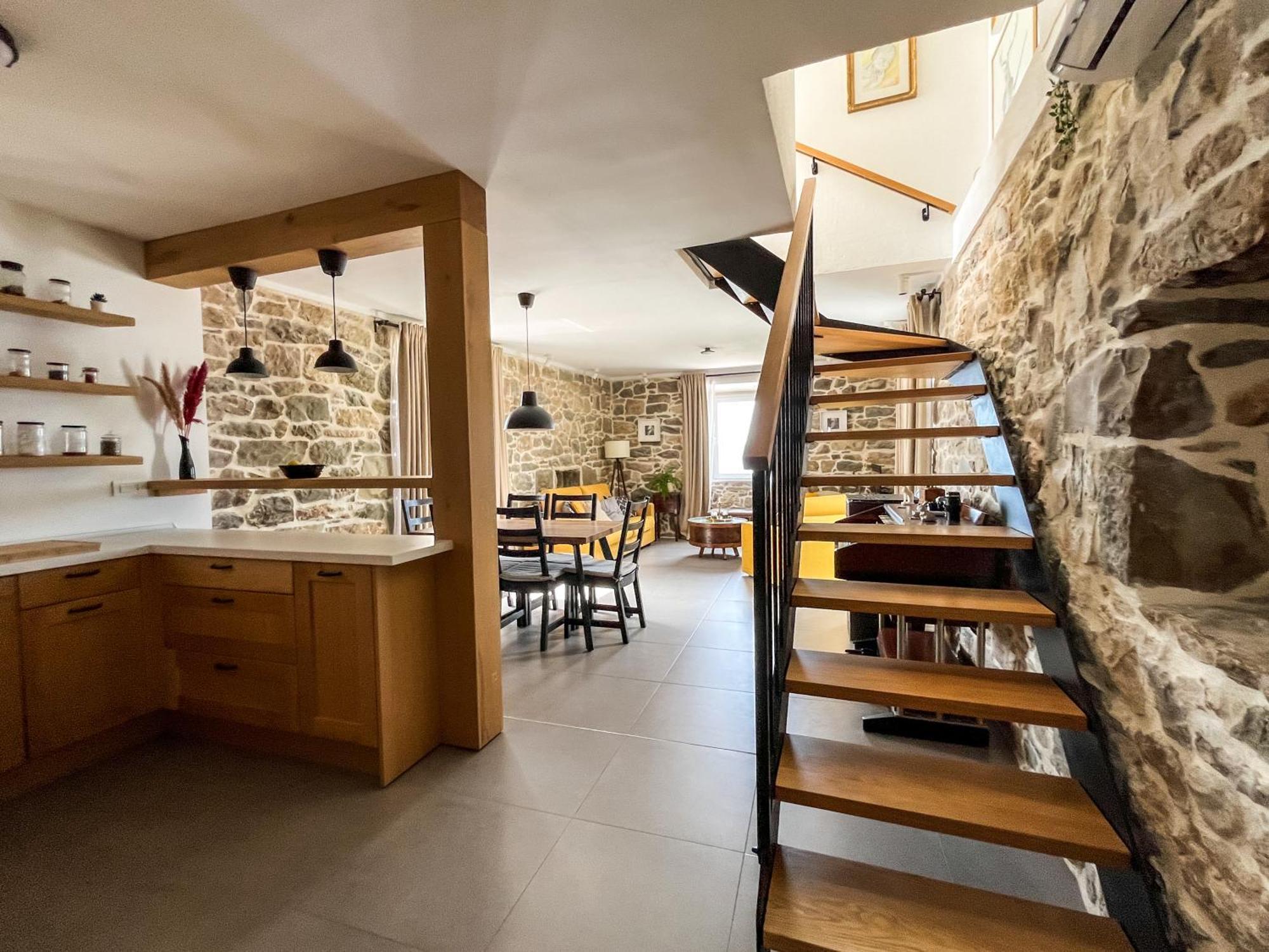 Apartment Old Stone House Klaric