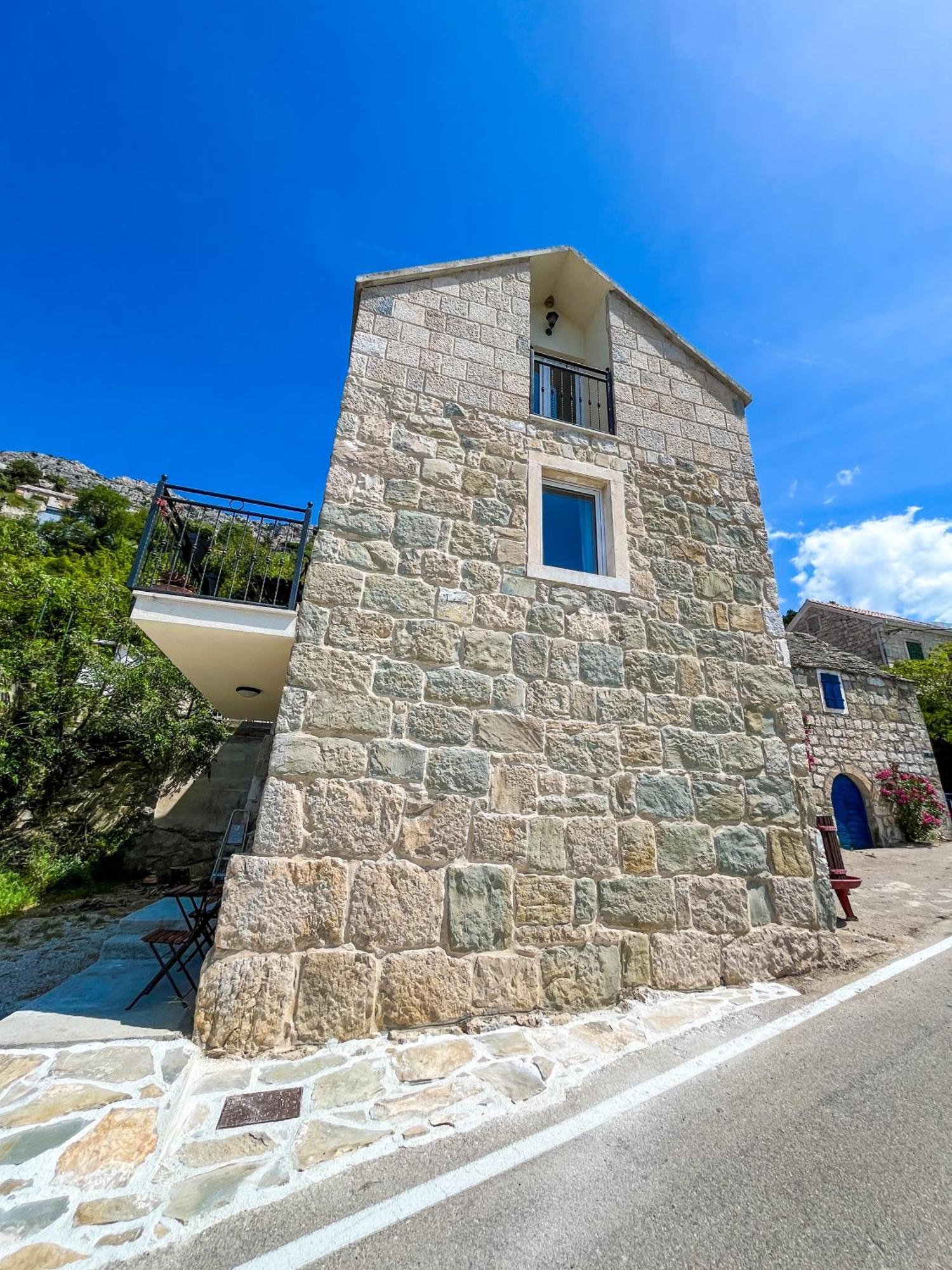 Apartment Old Stone House Klaric *