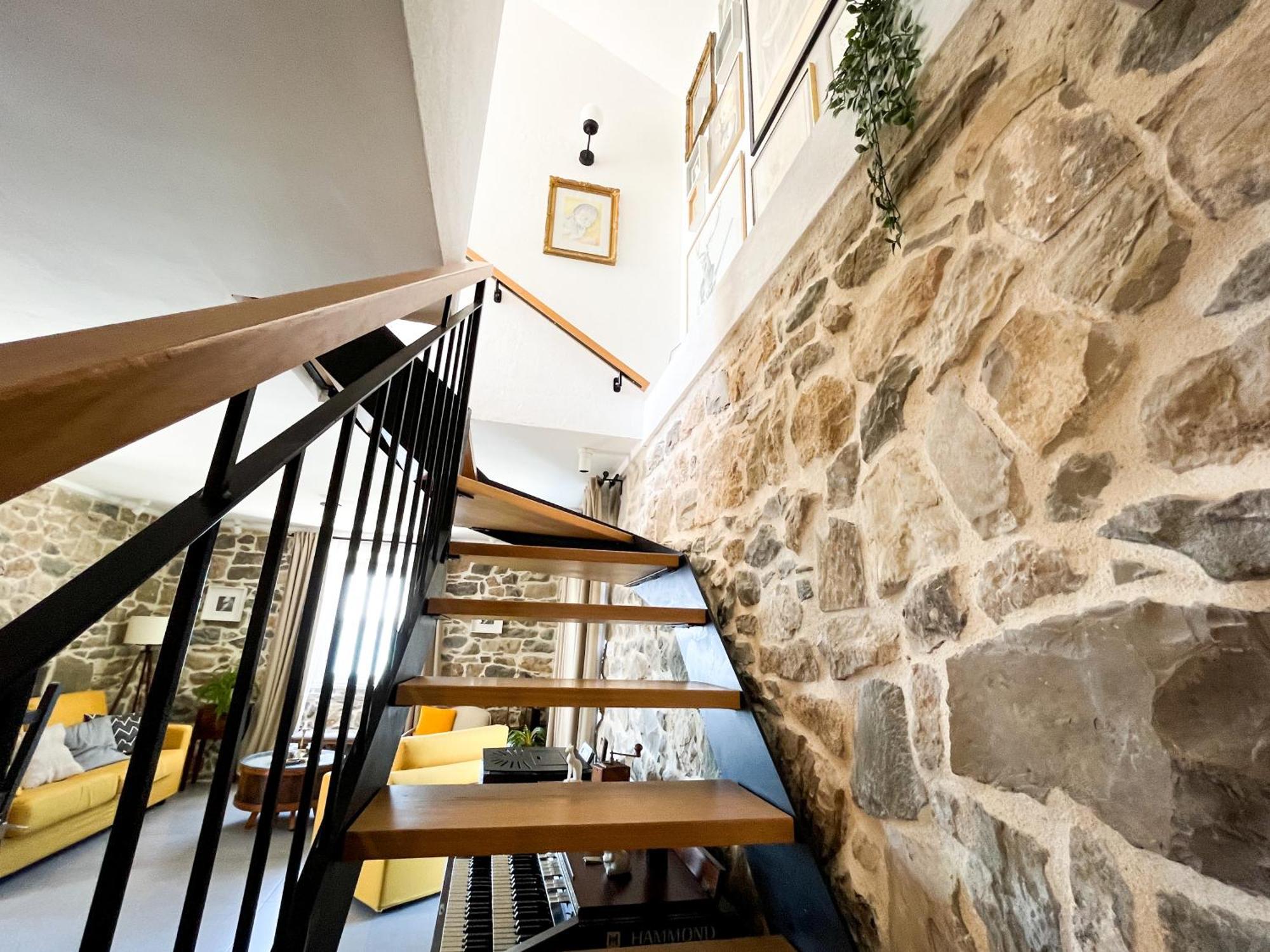 Old Stone House Klaric Apartment